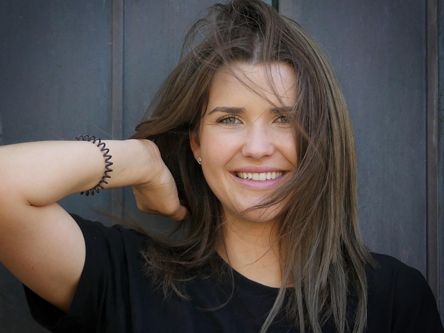 Hårtab eller bare hårskifte? Sådan skelner du symptomerne